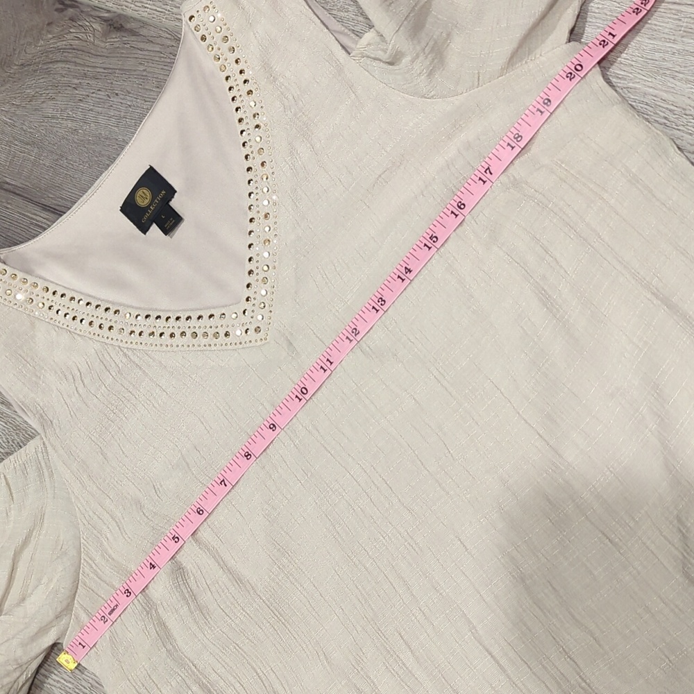 JM Collection Cold Shoulder Top - Picture 8 of 11